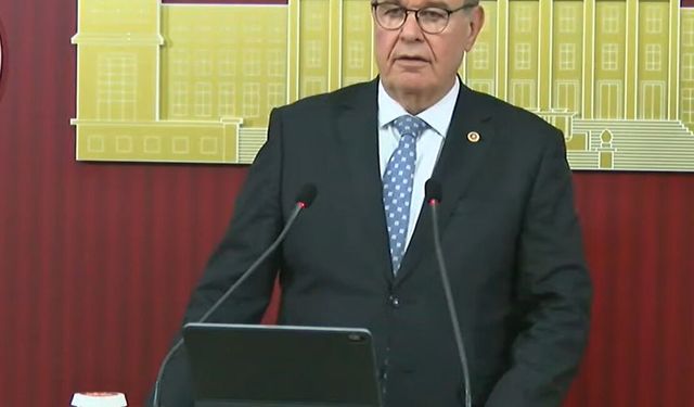 Faik Öztrak’tan Mansur Yavaş’a Anıtkabir Tepkisi!