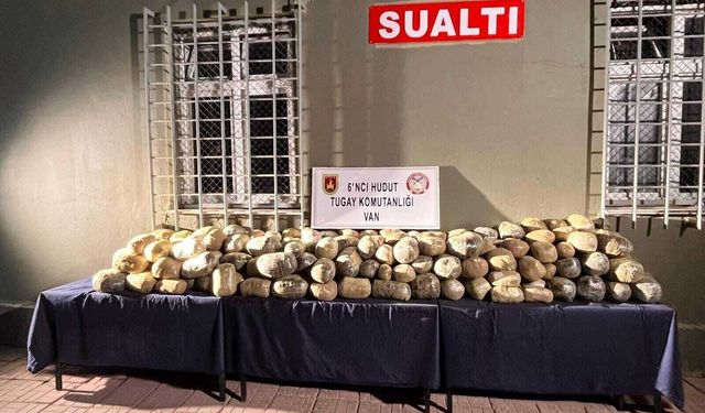 Van'da 412 kilo uyuşturucu ele geçirdi
