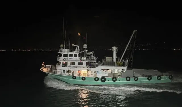 Zonguldak’ta “Vira bismillah” dediler! Karadeniz’den 50 ton palamutla döndüler