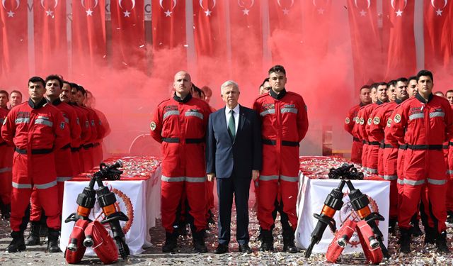 Ankara İtfaiyesi'nde 100 Personel Asil Memurluk İçin Yemin Etti