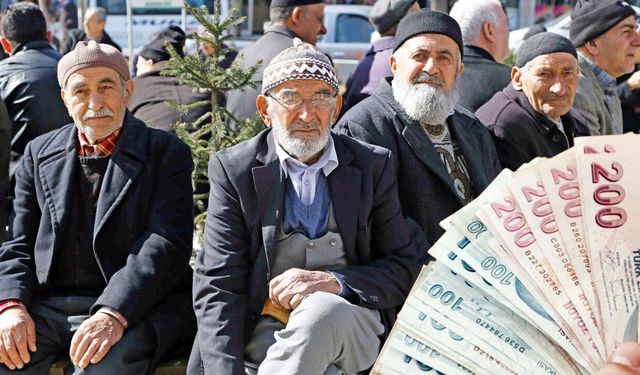 Emeklilere tek seferlik yüksek zam hazırlığı iddiası!