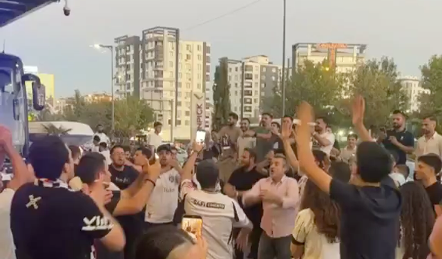 Beşiktaş Taraftarlarından Maç Öncesi “Amed” Tezahüratı!
