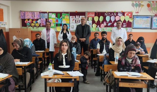 Beypazarı'nda okuma yazma kursu açıldı