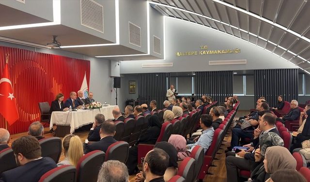 Maltepe'de çöken bina ve çevresinde TOKİ ile dönüşüm başlatılıyor
