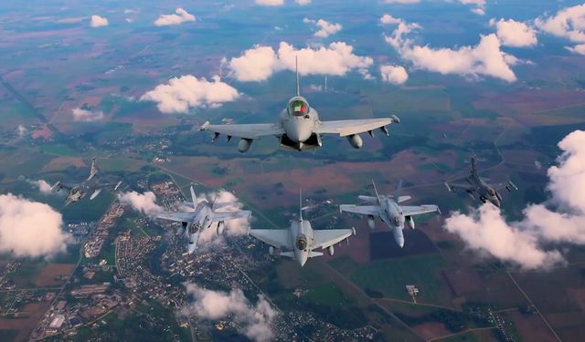 "2 adet F-16 uçağımız Litvanya'daki medya gününe katıldı"