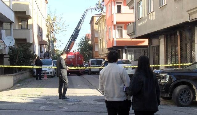 Ataşehir’de Çatı Yangını Paniği! Bina Sakinleri Tahliye Edildi