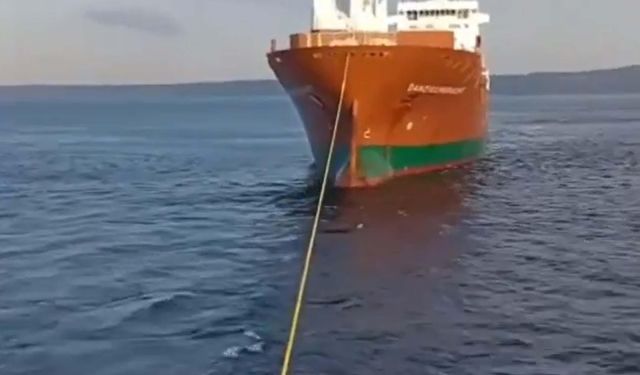 Çanakkale Boğazı’nda 156 metrelik gemi arızalandı