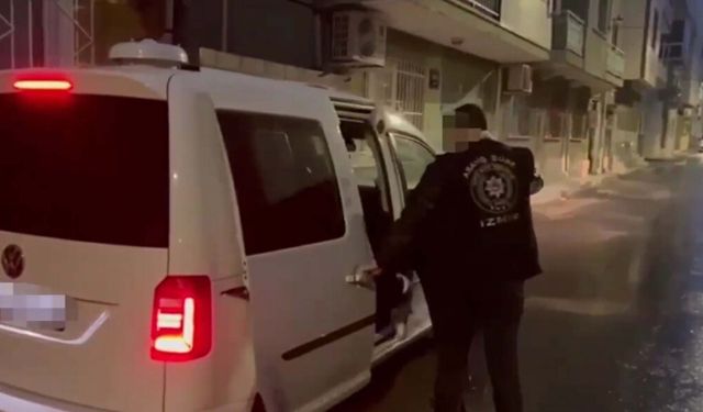 İzmir'de çeşitli suçlardan aranan kişiler yakalandı!