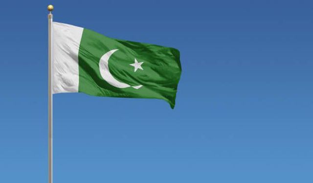 Pakistan’da Okul Faciası! Çöken Çatının Altında 28 Kişi Can Verdi