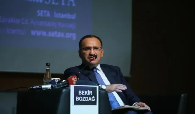 TBMM Başkan Vekilliği görevinden istifa etti