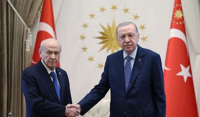 Erdoğan, Bahçeli’yi Beştepe’de Kabul Etti: Görüşme Başladı