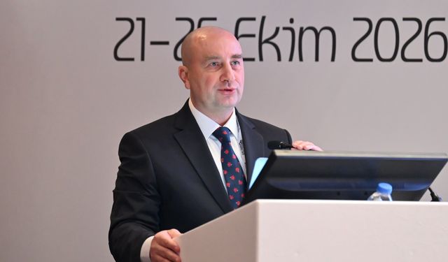 “En büyük gururumuz, bilim üreten genç cerrahlar yetiştirmek”