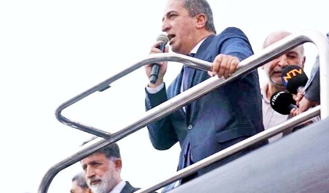Servisçi esnafından “J plakalı minibüslerin C plakaya dönüştürülmesine” sert tepki