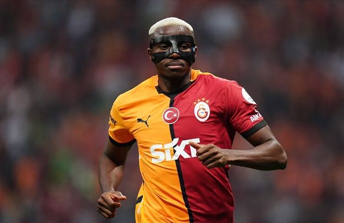 Osimhen’in paylaşımı gündemi karıştırdı: “Galatasaray’dan ayrılıyor mu?”