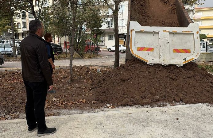 Pursaklar’da Parklar Yeni Çehresine Kavuşuyor