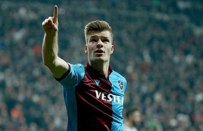 Fenerbahçe Sörloth Transferini Bitirmeye Çalışıyor – Son Dakika Gelişmeleri