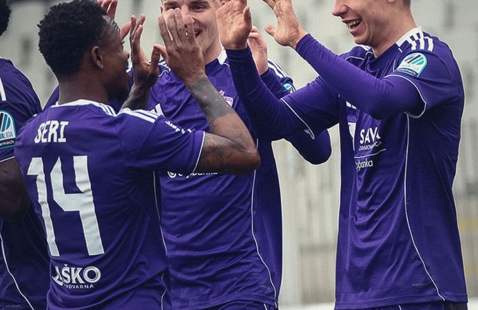 Maribor Zirve Takibini Sürdürüyor