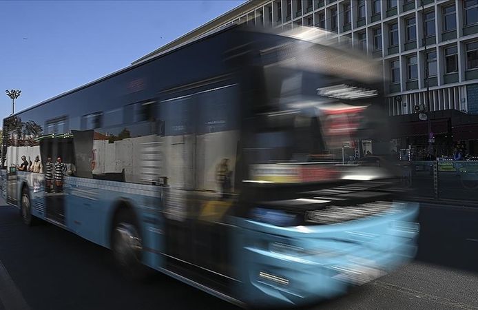 Ankara’da 38 Bin Öğrenciye 100 Binişlik Ulaşım Desteği!