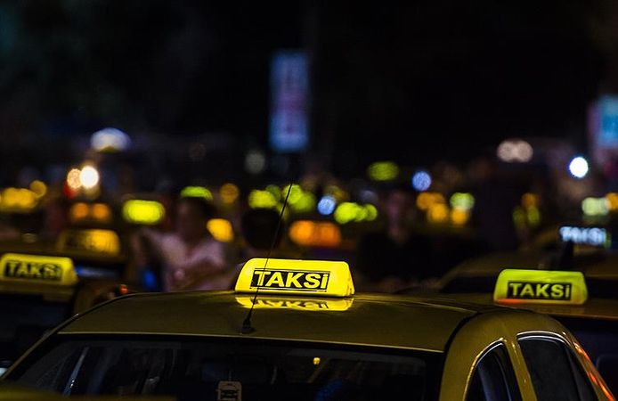 TBMM’den Korsan Taksiciliğe Ağır Yaptırım