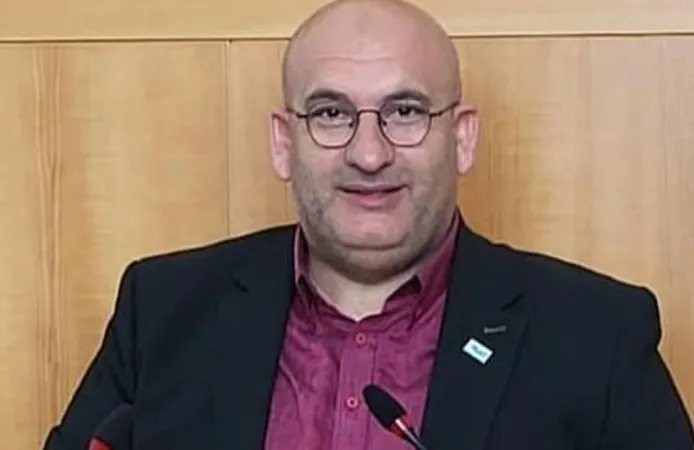 “Basının Vicdanı Susturulamaz, Bayramlar Birliğimizi Pekiştirir”