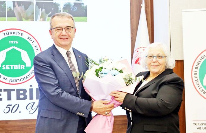 SETBİR’de Bayrak Değişimi