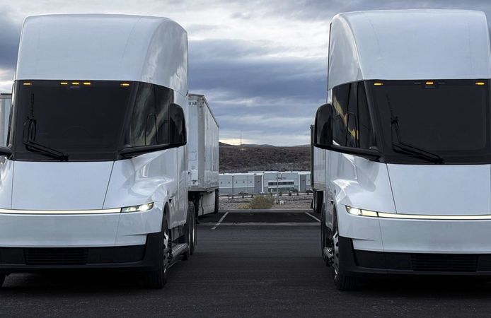 Yerçekimini Enerjiye Çeviren Kamyon!