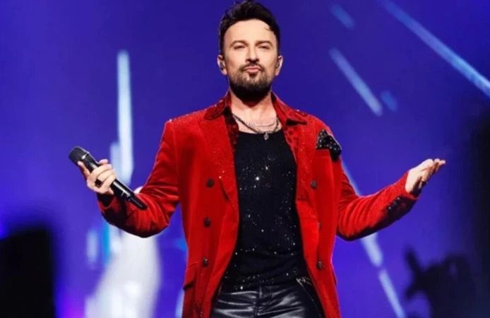 Tarkan’dan Milli Takım Marşı Sorusuna Sürpriz Yanıt!