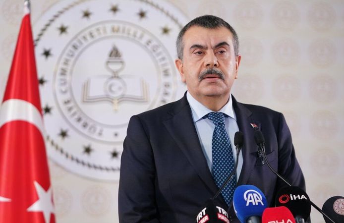 Bakan Tekin’den yeni proje: Öğrencilerin meslek yolu erken yaşta belirlenecek