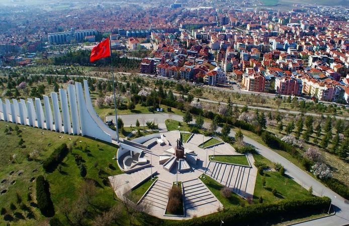 24 ilçede beklenti sürüyor: Polatlı il mi oluyor?