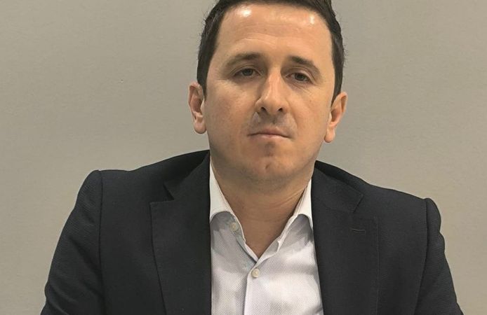 "Sanayi Avrupa ile Uzak Doğu Arasında Sıkıştı"