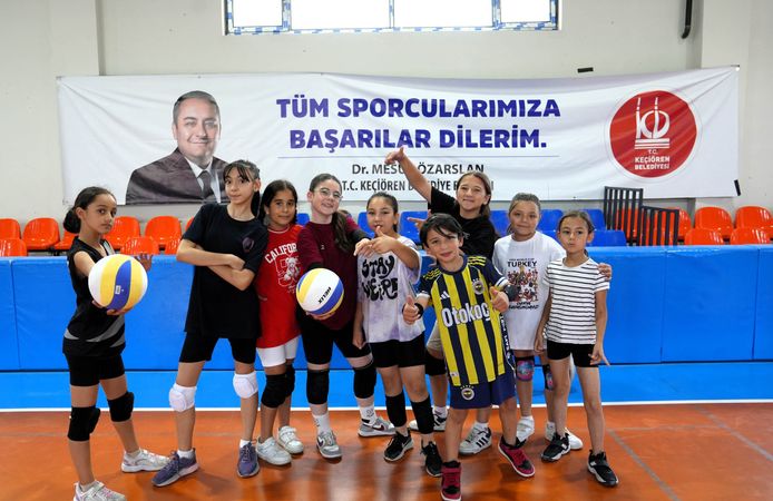 Keçiören'de Yaz Spor Okullarına yoğun ilgi: 5 bin 500 öğrenci ücretsiz eğitim alıyor