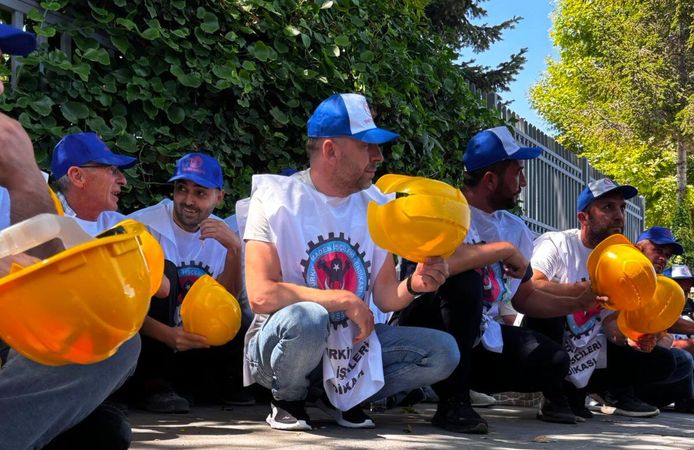 Doruk Madencilik İşçileri Ayakta: “Sözünüzü Tutun!”
