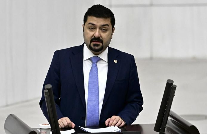 CHP’li Vekil Yazgan’a İhraç Talebi!