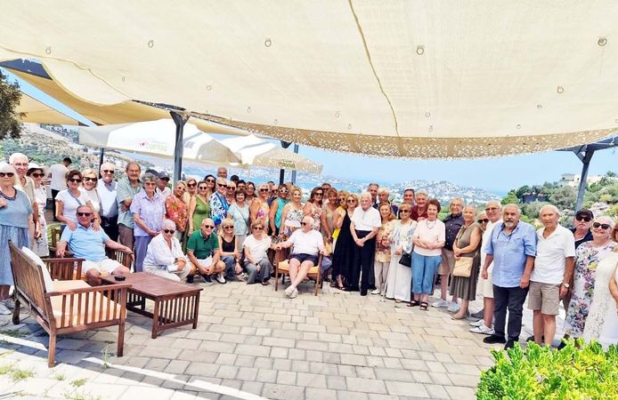 Ankara Üniversiteliler Derneği’nden “5. Bodrum Kahvaltılı Buluşması”