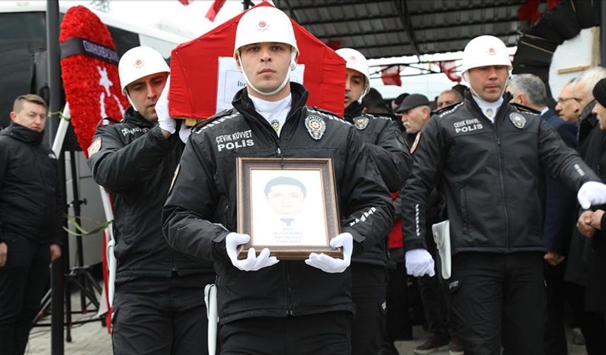 Çubuk'ta şehit polis sonsuzluğa uğurlandı