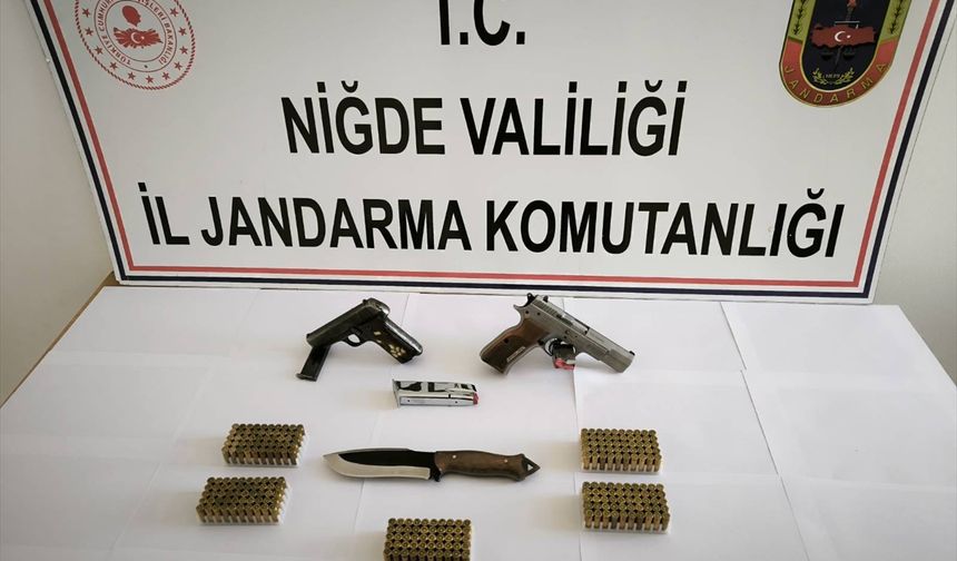 Niğde'de ruhsatsız silah operasyonu