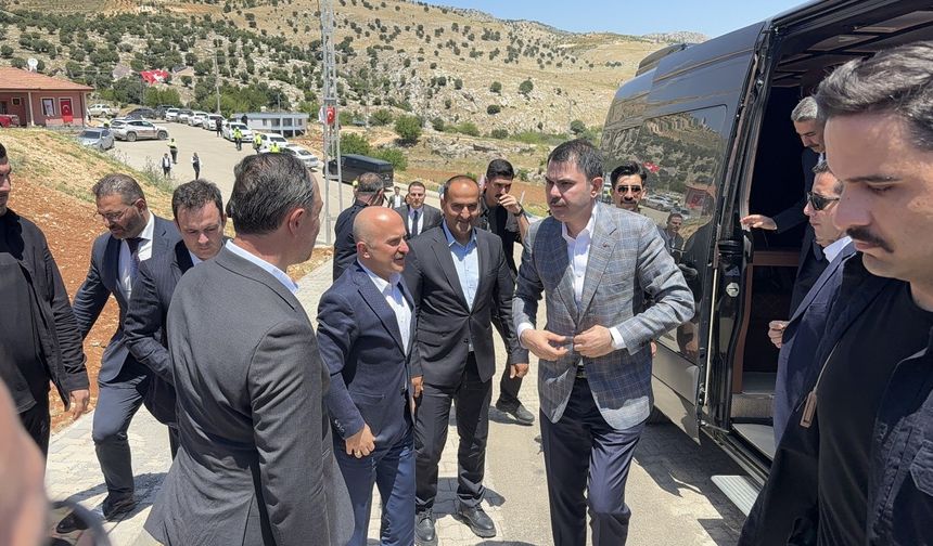"201 bin konutu tamamlayarak anahtarlarını ailelerimize teslim ettik"