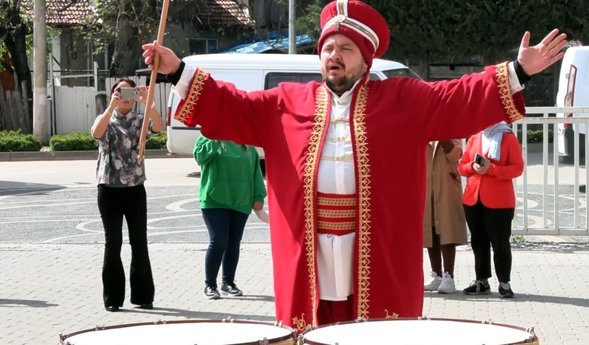 Öğretmenlerden mehter takımı oluşturdu