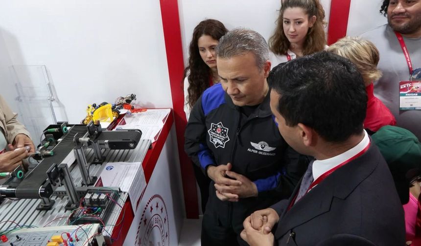 TEKNOFEST KKTC'de Alper Gezeravcı coşkusu!