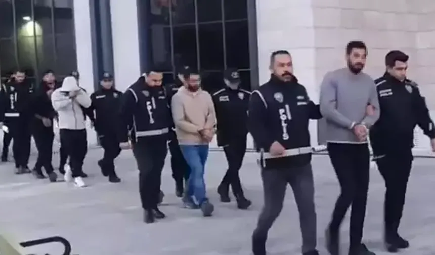 Gökçeada'da 9 tutuklama