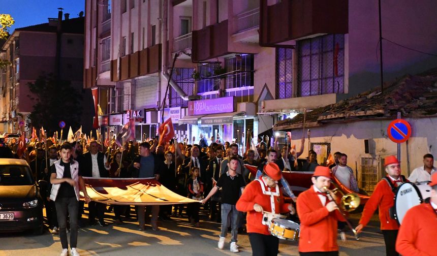 Kalecik’te 19 Mayıs Coşkusu: Gençlik Yürüyüşü Büyük İlgi Gördü