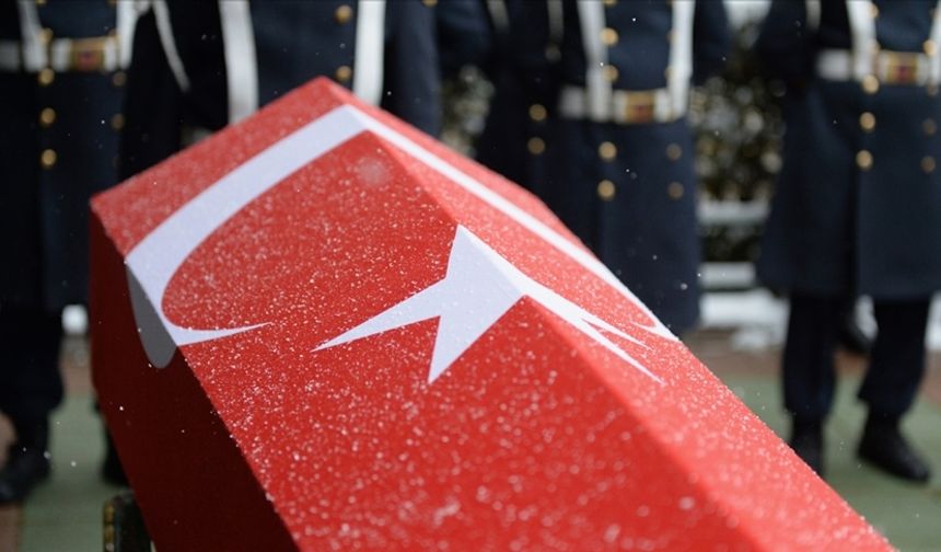Şehit uzman çavuş son yolculuğuna uğurlandı