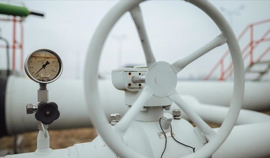 AB’den Rusya’ya Enerji Ambargosu Hamlesi