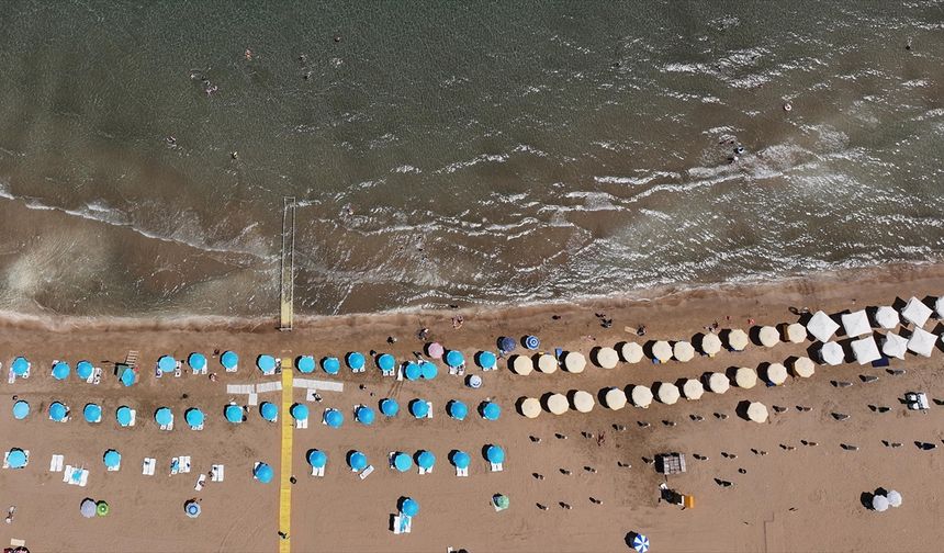 Mersin'in 11 mavi bayraklı plajı turistleri ağırlayacak!