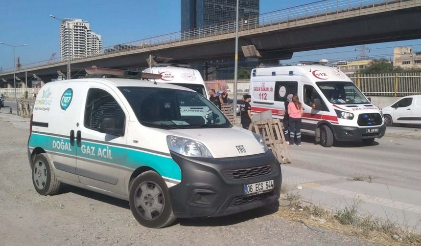 İzmir'de Fabrika Yangını Hastaneye Sıçradı: Tahliye Başlatıldı!