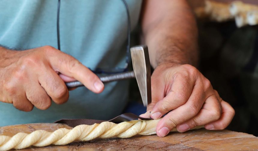 Mezbaha kasaplığından kamçı ustalığına geçiş