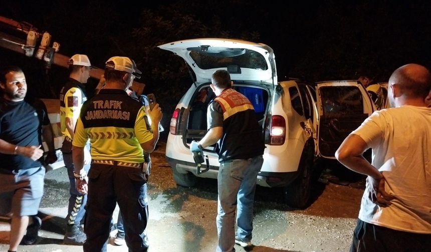 Sulama kanalına cip düştü, 2 kişi öldü!