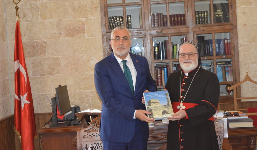 Vedat Işıkhan Mardin’e gitti