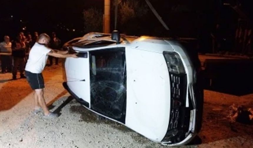 Antalya'da araç sulama kanalına düştü