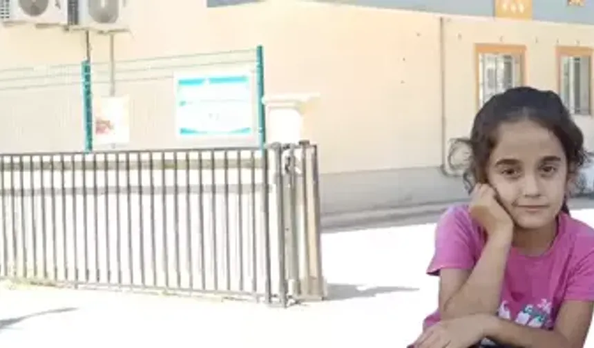 Küçük çocuk merdiven boşluğunda öldürüldü